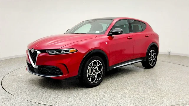 2024 Alfa Romeo Tonale Ti EAWD w/ Power Moonroof