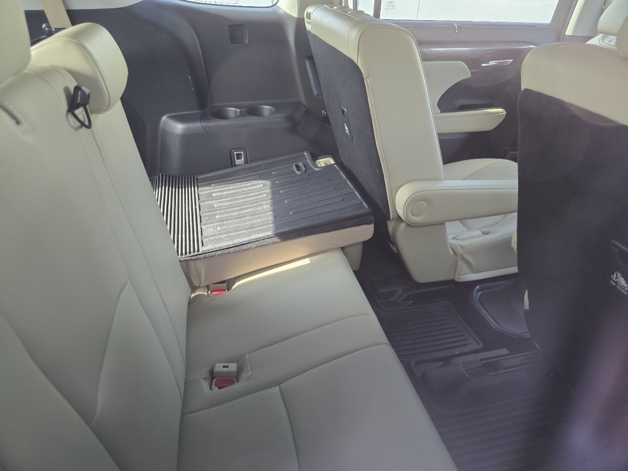 Certified Used 2024 Gray Toyota Limited image 12