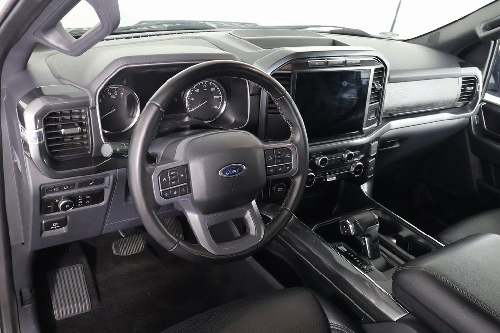 Used 2023 White Ford XLT image 7