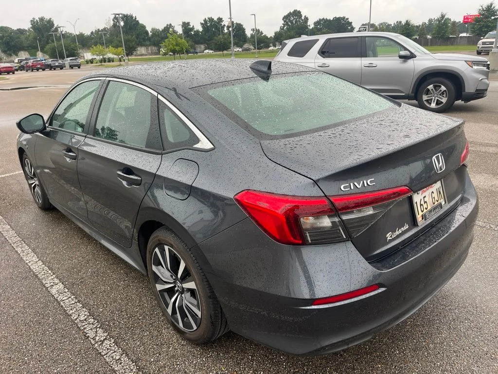 Certified Used 2023 Meteorite Gray Metallic Honda EX image 5