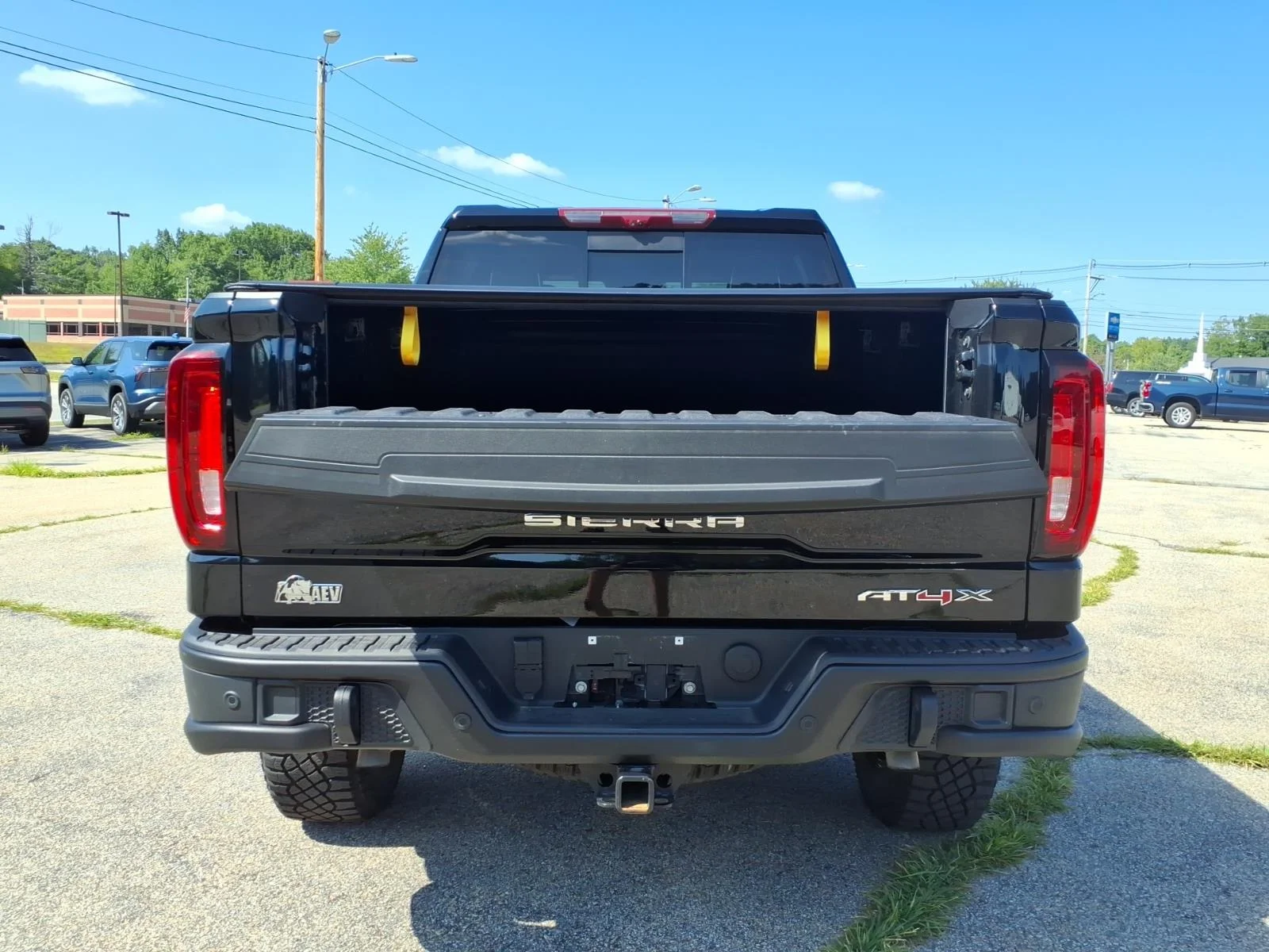 Used 2026 Onyx Black GMC AT4X image 6