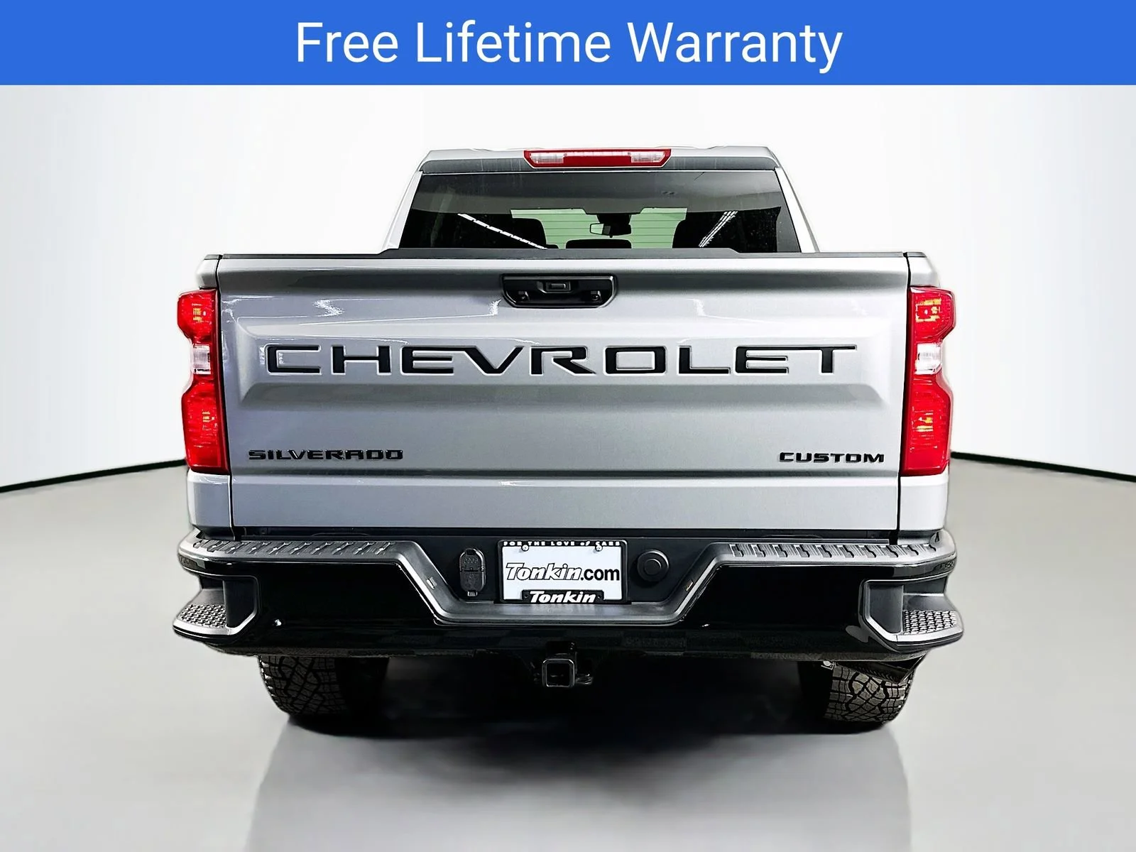 New 2026 Sterling Gray Metallic Chevrolet Custom Trail Boss image 7