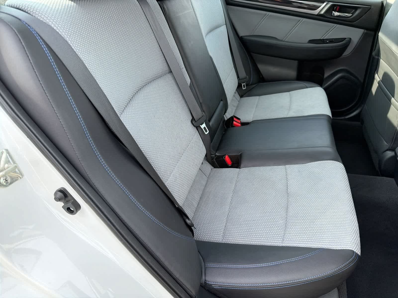 Used 2018 White Subaru Sport image 22