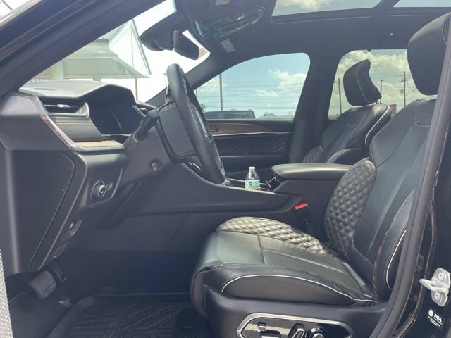 Used 2021 Diamond Black Crystal Pearlcoat Jeep Summit image 6