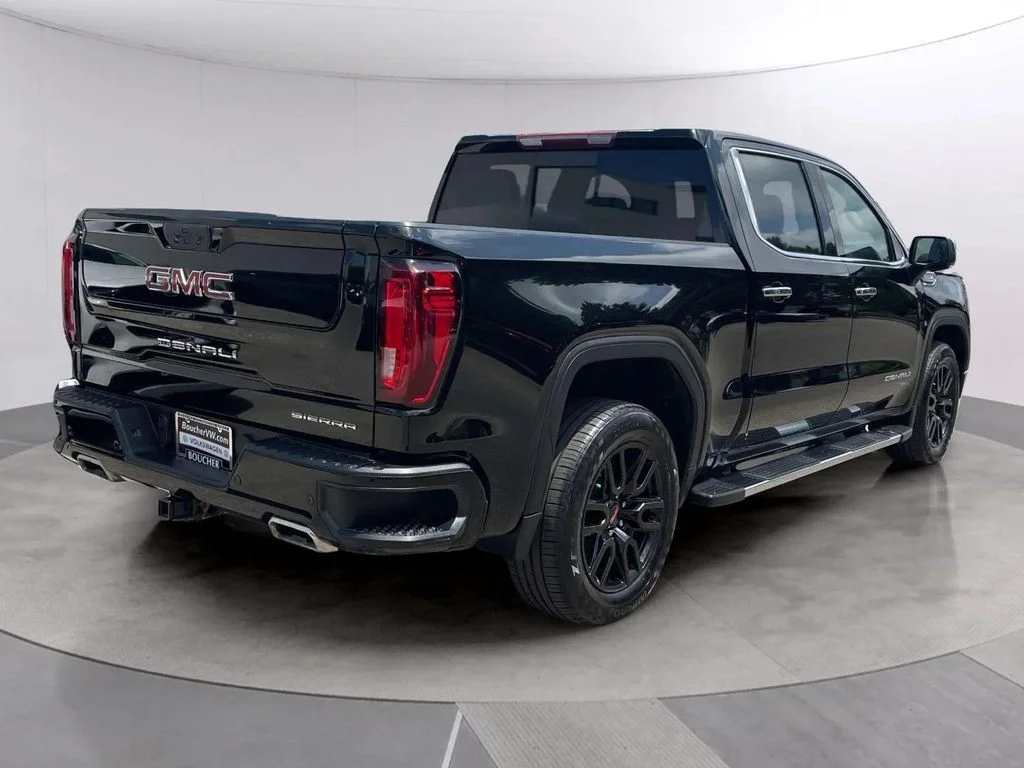Used 2021 Onyx Black GMC Denali image 5