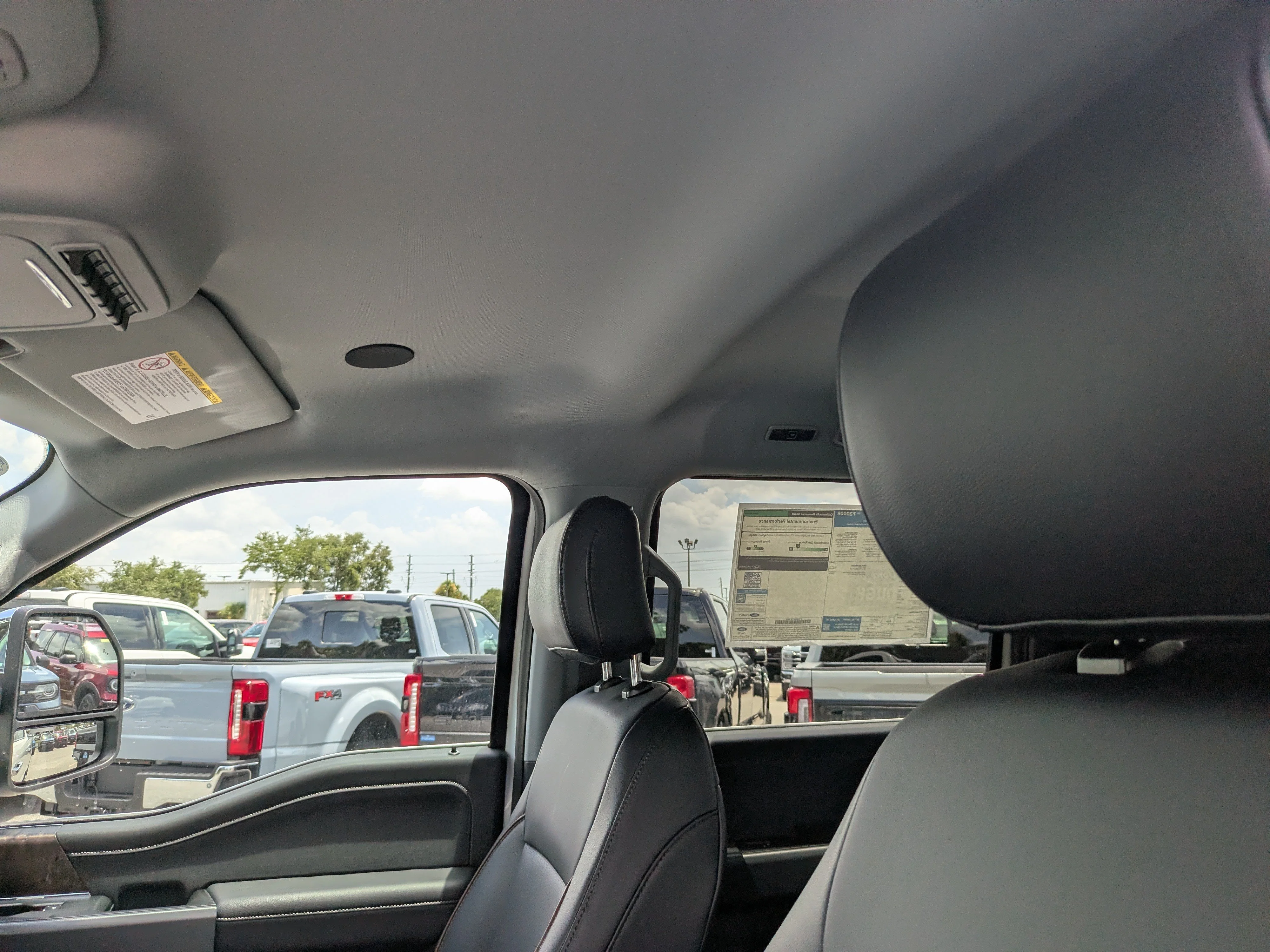 New 2026 Star White Metallic Tri-Coat Ford F-250® Lariat® image 22
