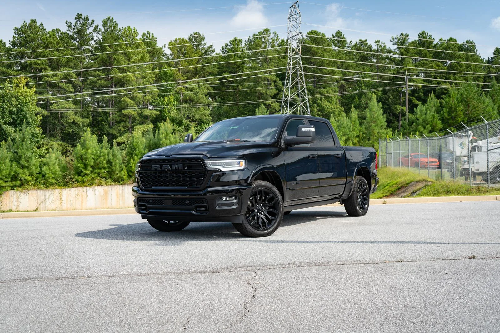 New 2026 Diamond Black Crystal Pearl-Coat Exterior Paint RAM Limited image 1