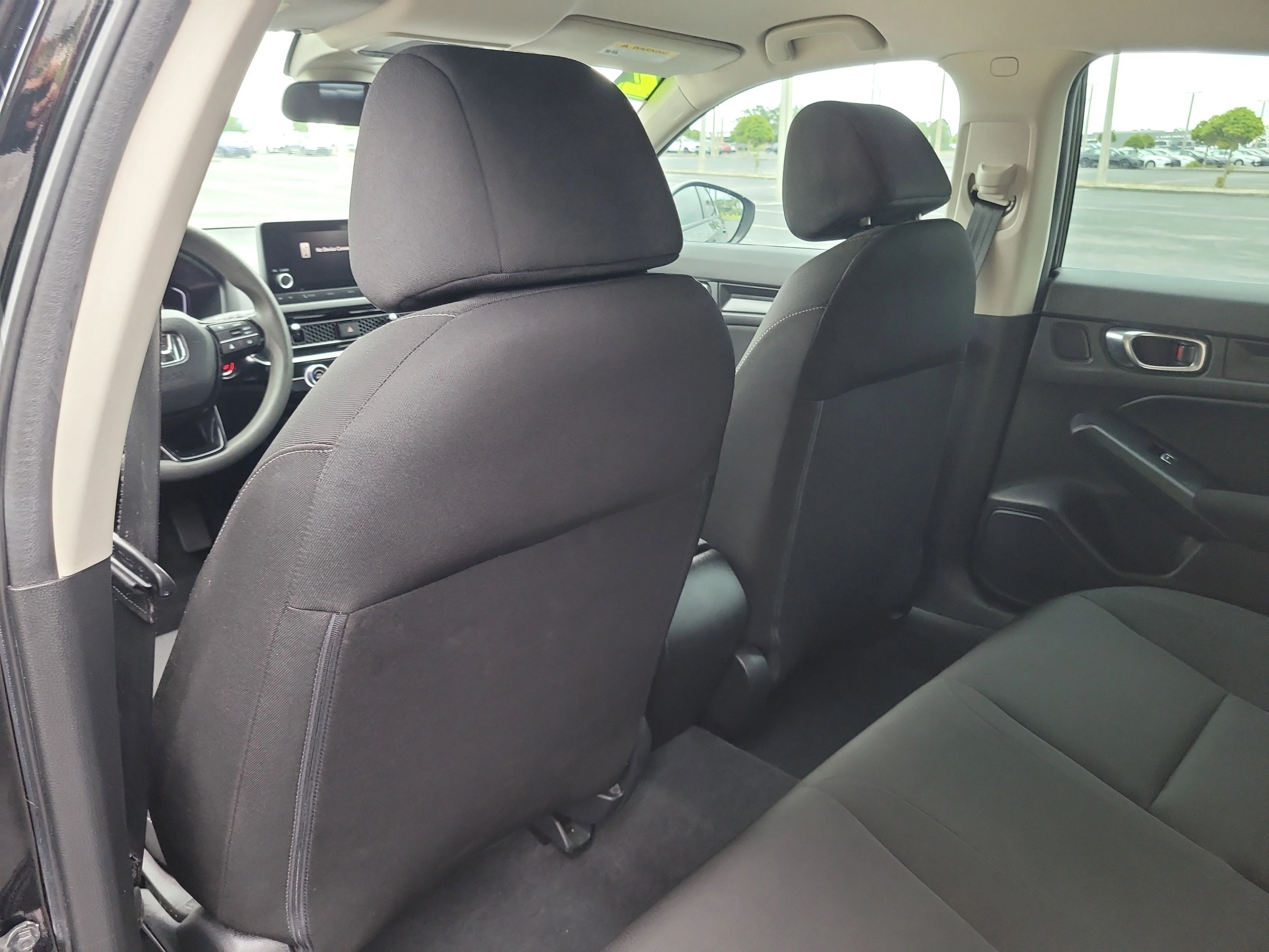 Used 2022  Honda LX image 11