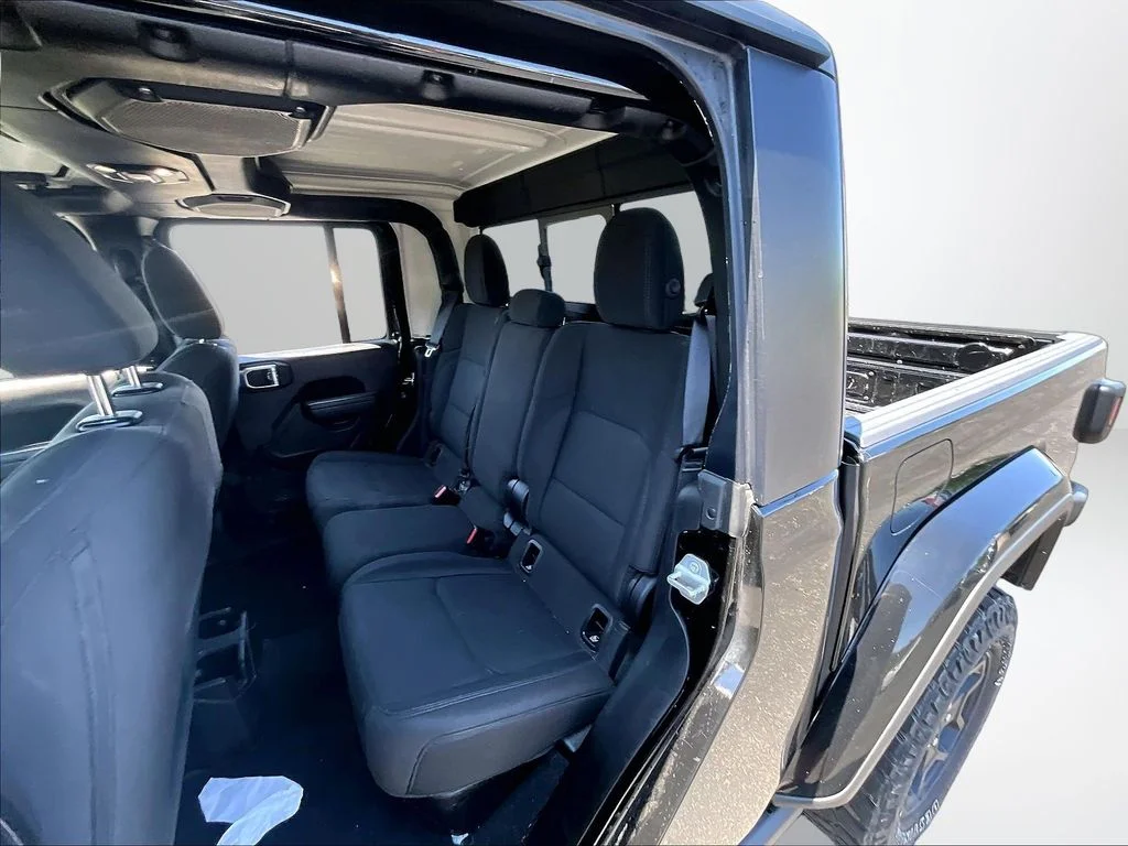 Used 2022 Black Jeep Willys image 23