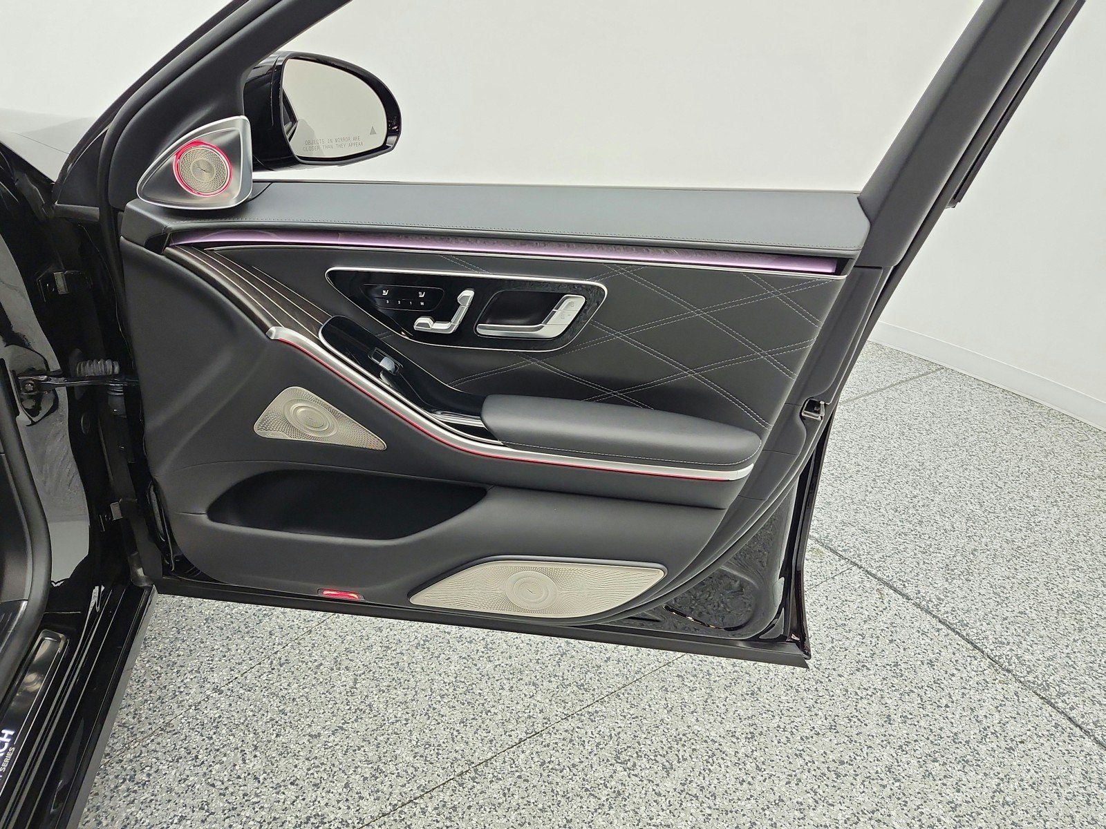 Certified Used 2024 Obsidian Black Metallic Mercedes-Benz Maybach S 580 4MATIC® Sedan image 21