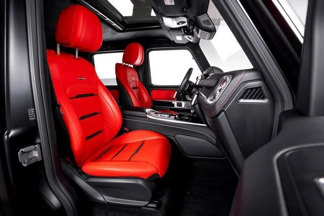 Used 2025 MANUFAKTUR Night Black Magno Mercedes-Benz G 63 AMG® image 50