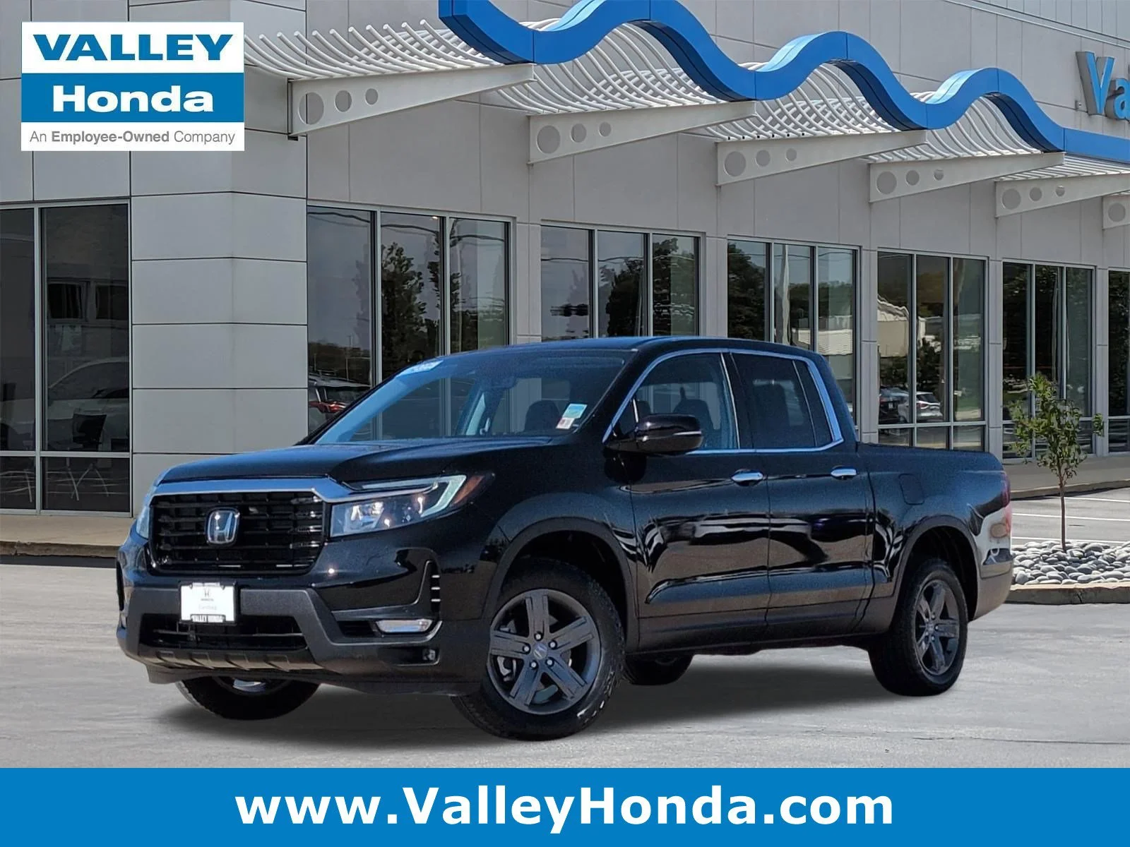 2023 Honda Ridgeline RTL-E AWD's photo