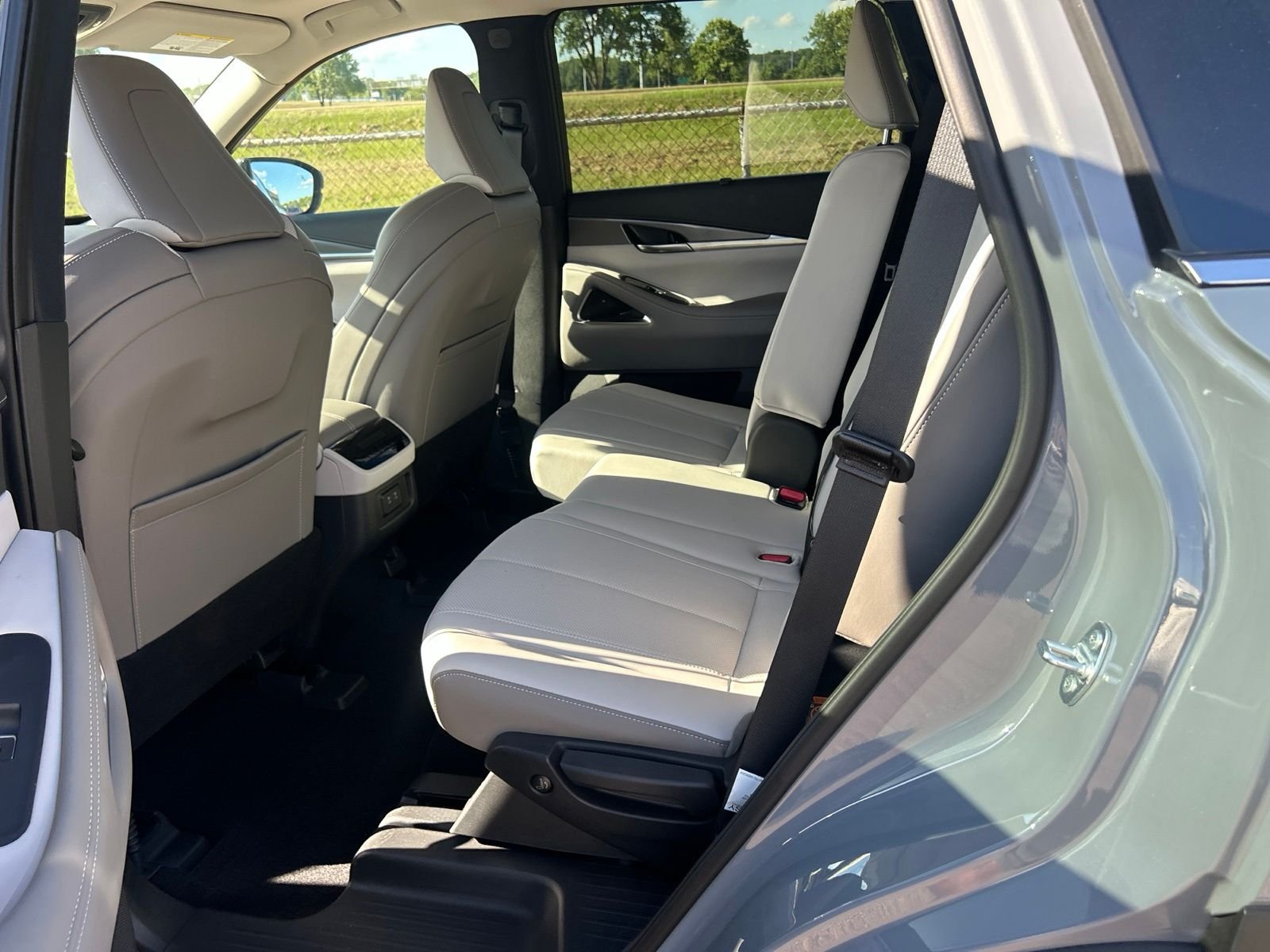 Certified Used 2026 Gray INFINITI LUXE image 31