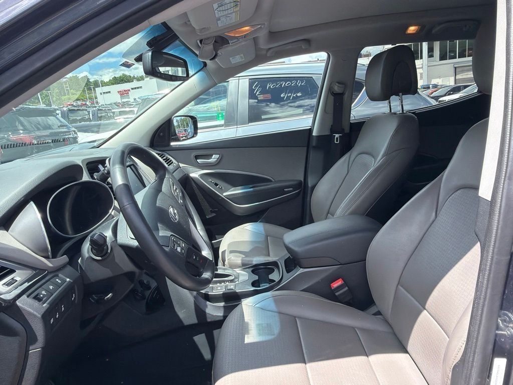 Used 2016 Blue Hyundai 2.0T image 2