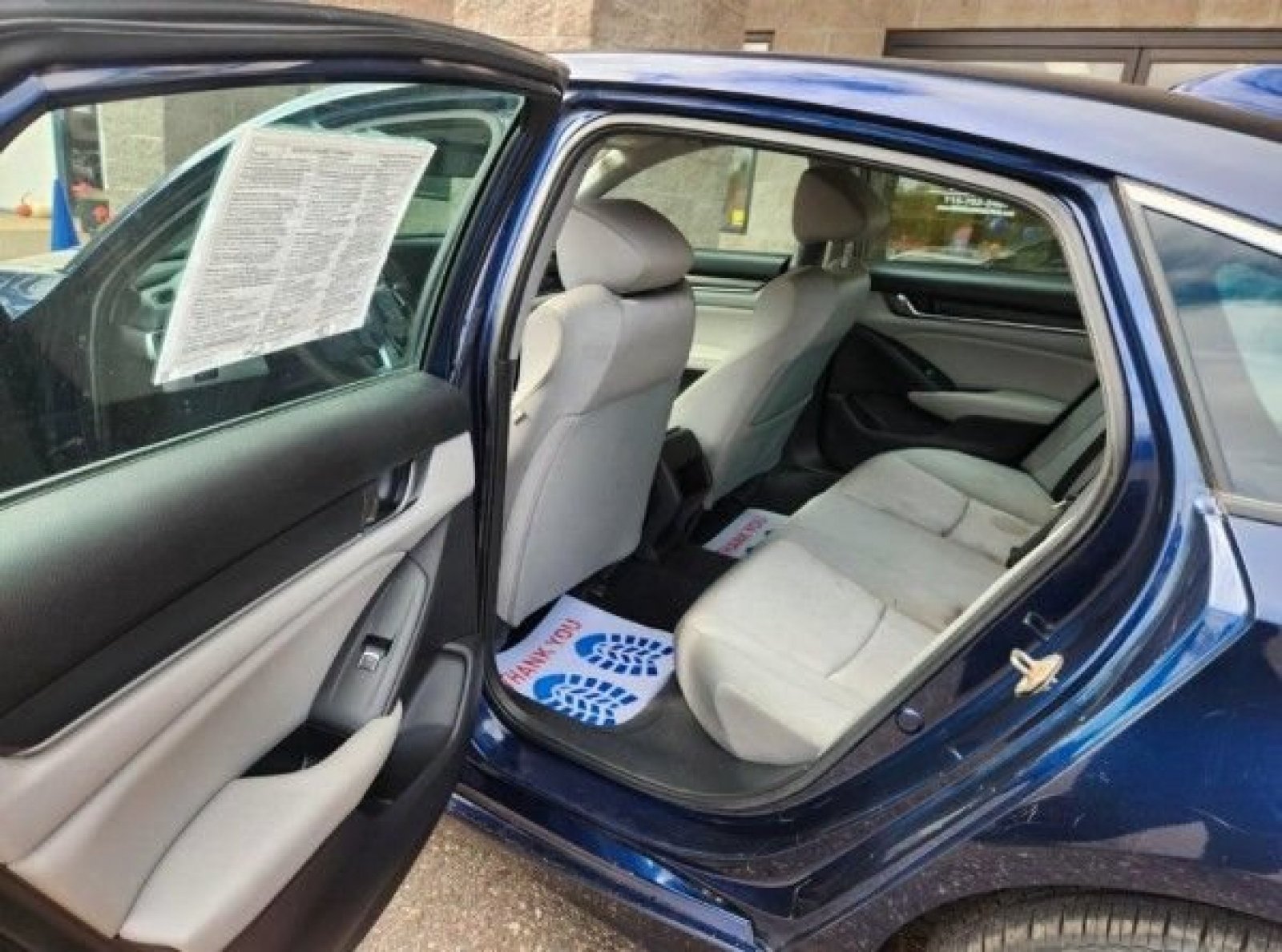 2019 Honda Accord LX - Photo 6