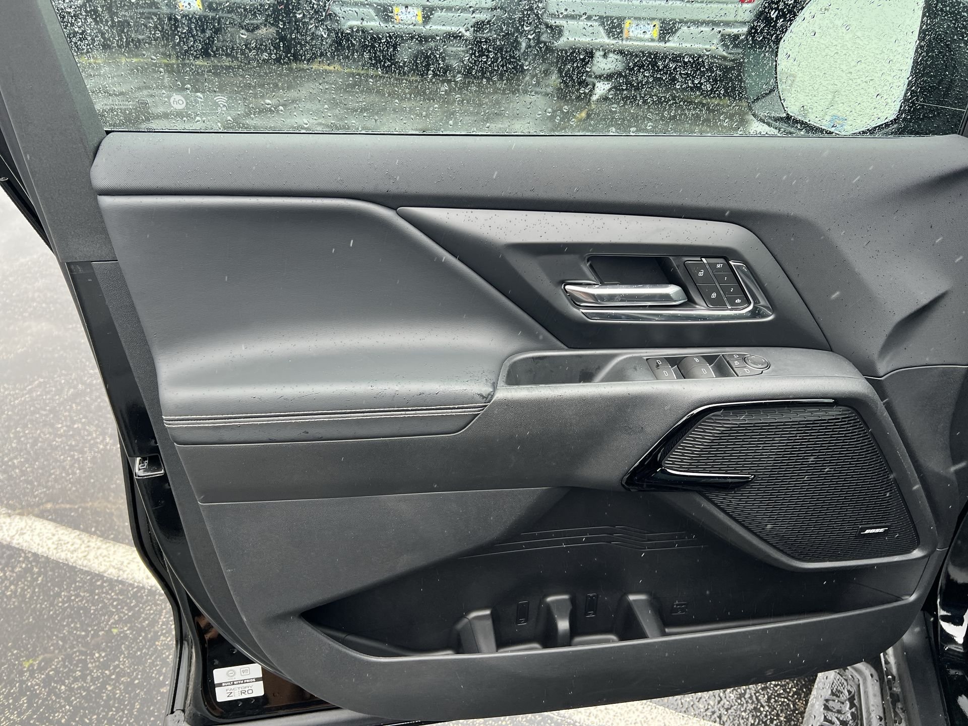 2025 Chevrolet Silverado EV LT - Photo 6