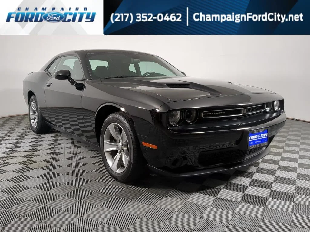 2018 Dodge Challenger SXT's photo