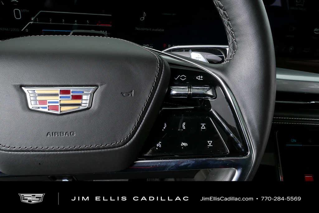 2025 Cadillac Escalade ESV