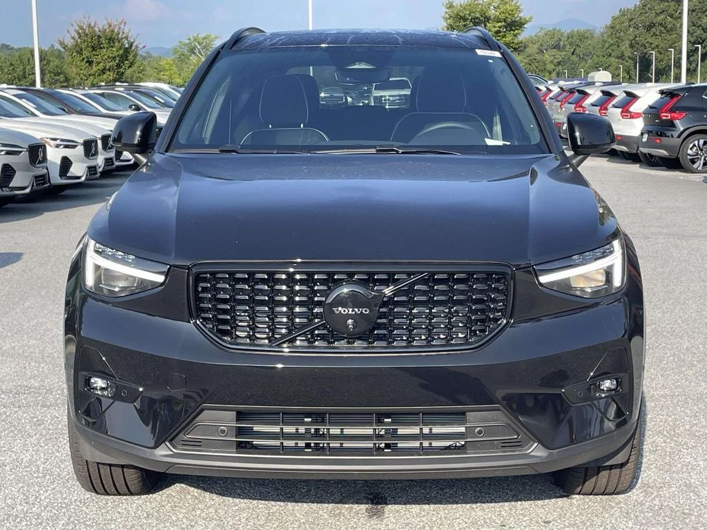 New 2026 Onyx Black Volvo Ultra Black Edition image 24