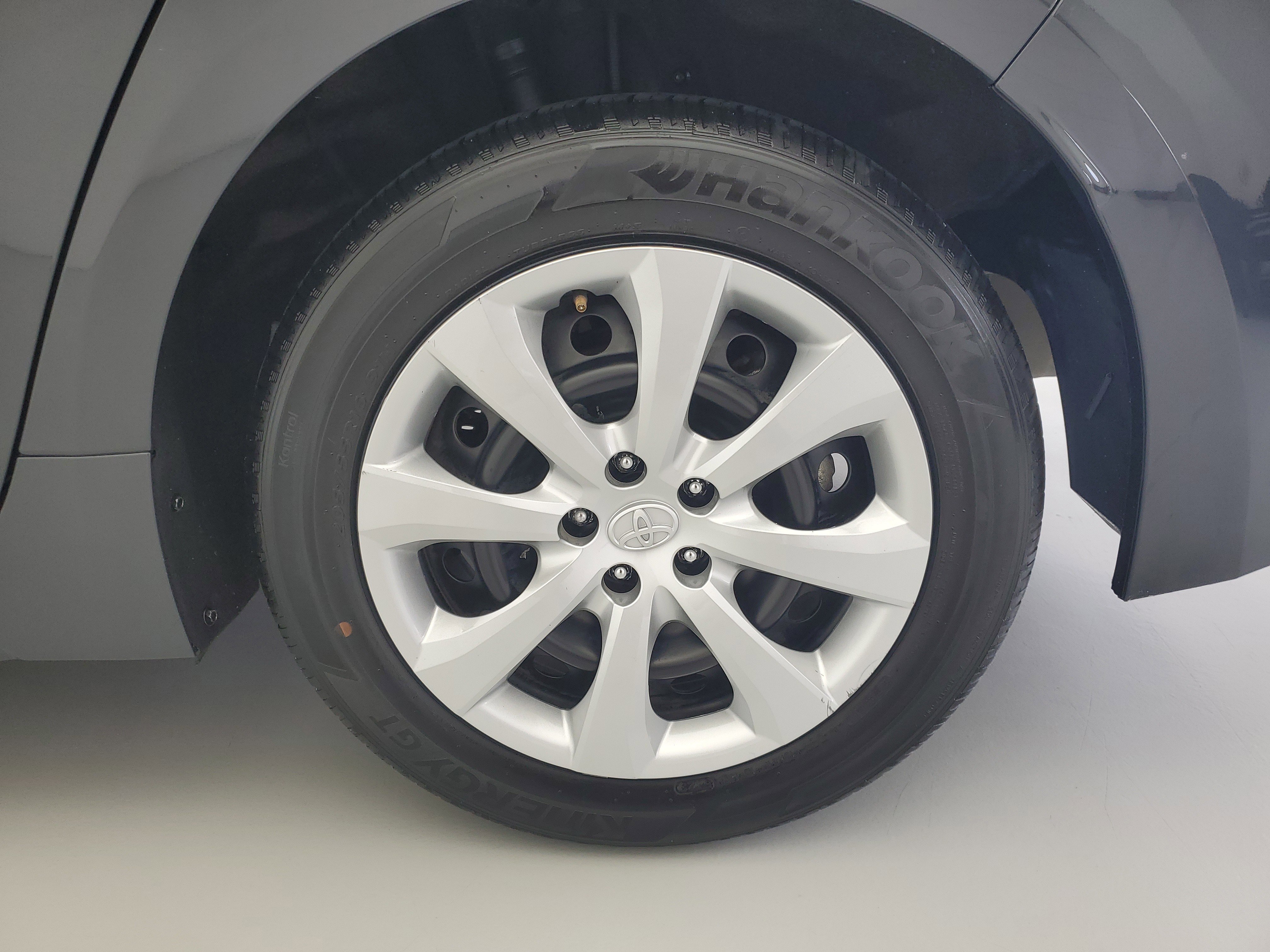 Used 2024 Underground Toyota LE image 11