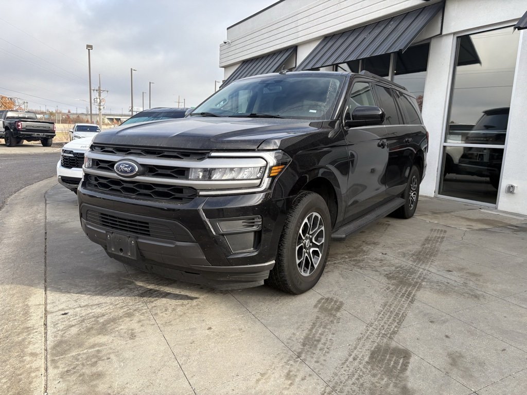 2024 Ford Expedition MAX XLT photo 4