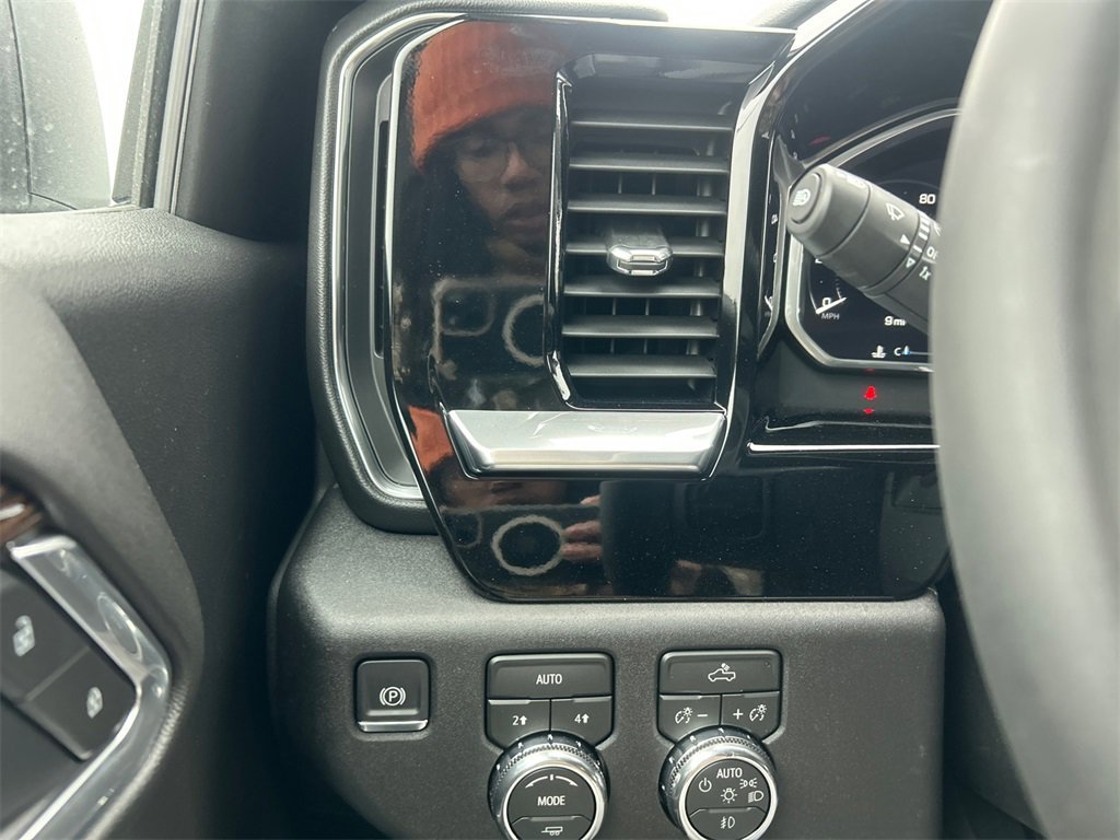 2026 GMC SIERRA - Image 17