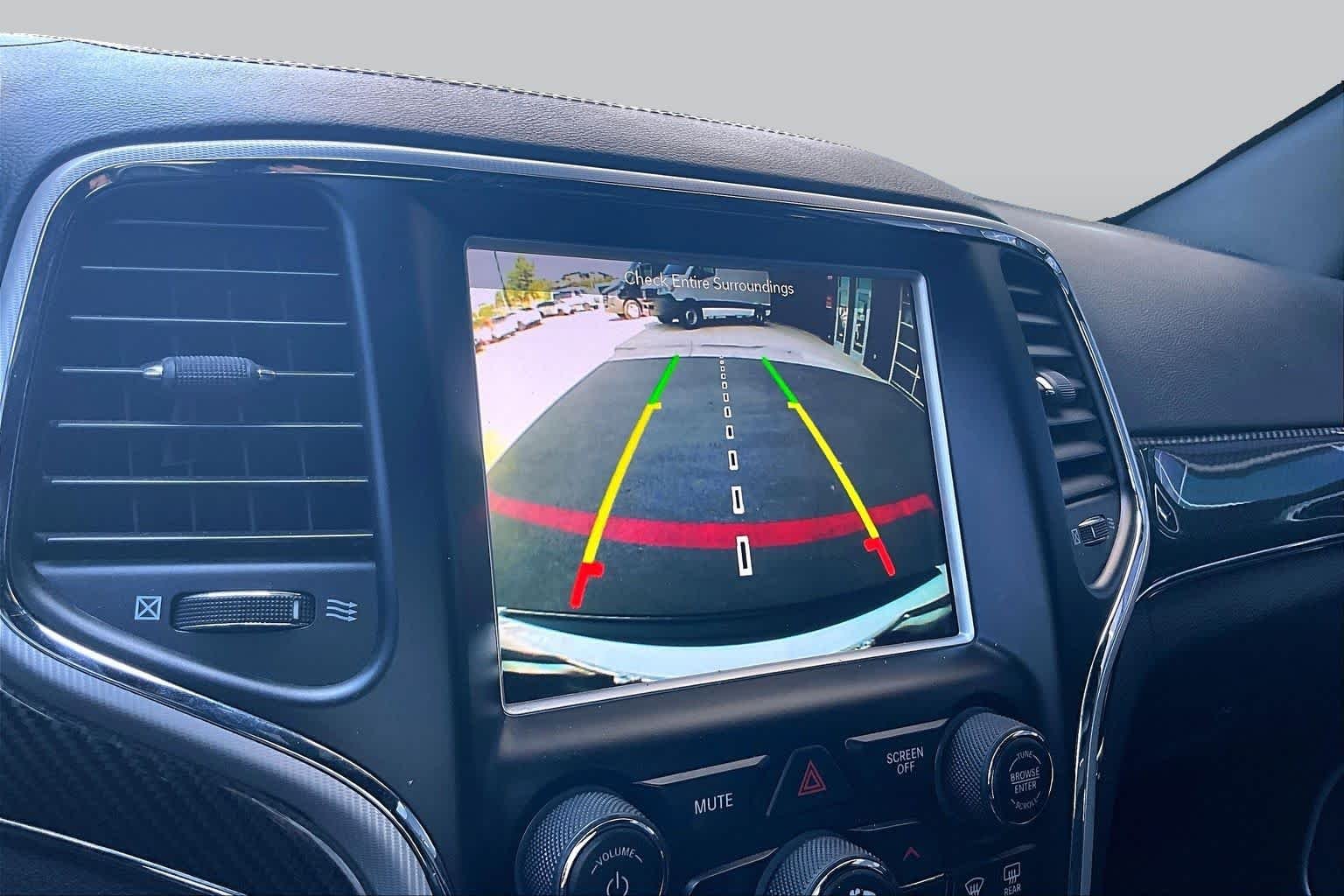 Used 2018 Bright White Clearcoat Jeep SRT image 24