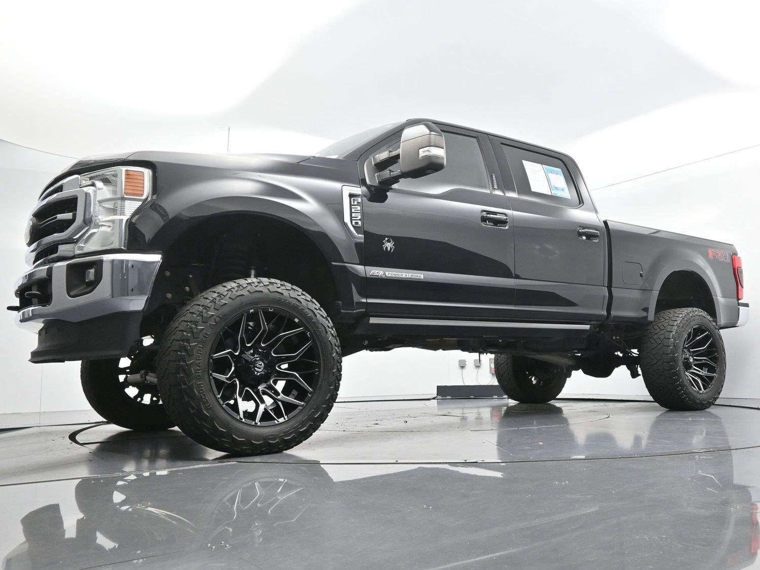 Used 2022 Agate Black Ford Lariat image 55