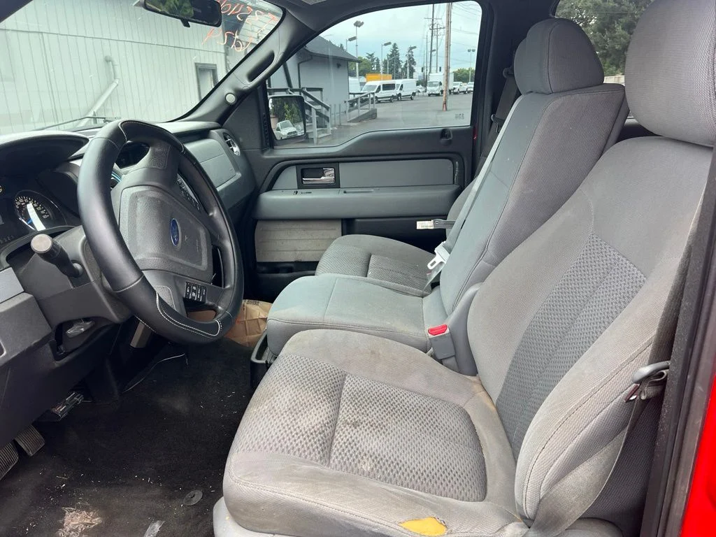 Used 2013 Red Ford XLT image 8