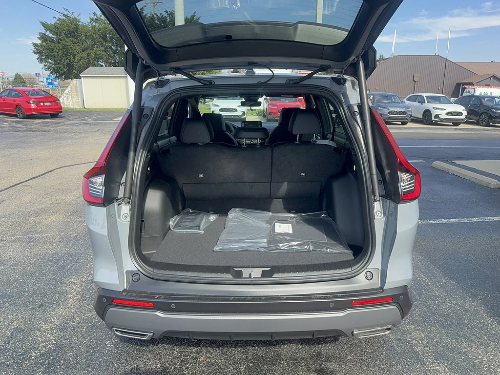 New 2027 Urban Gray Pearl Honda Sport-L image 17