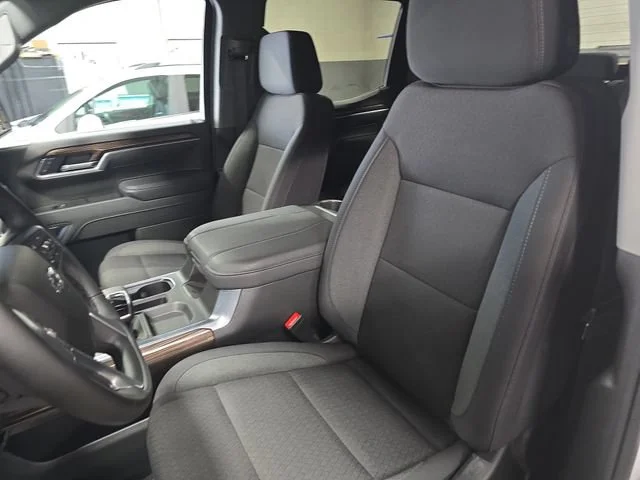New 2026 Summit White Chevrolet LT Trail Boss image 17