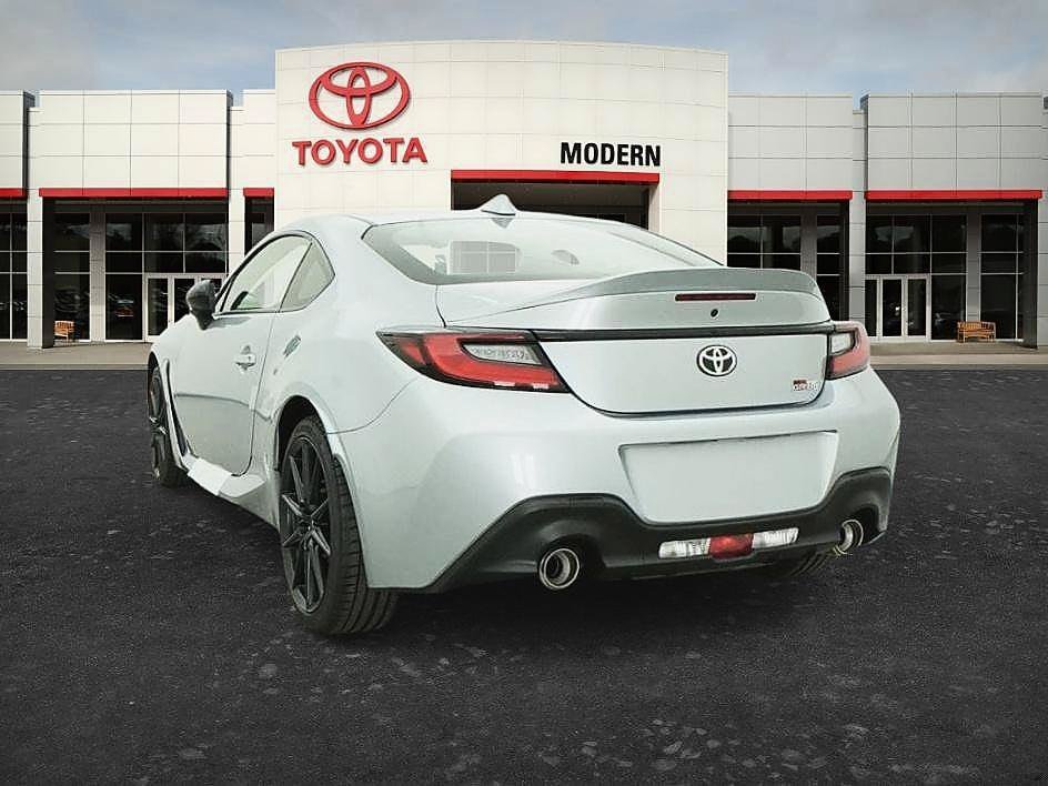 Used 2026 Steel Toyota Premium image 5