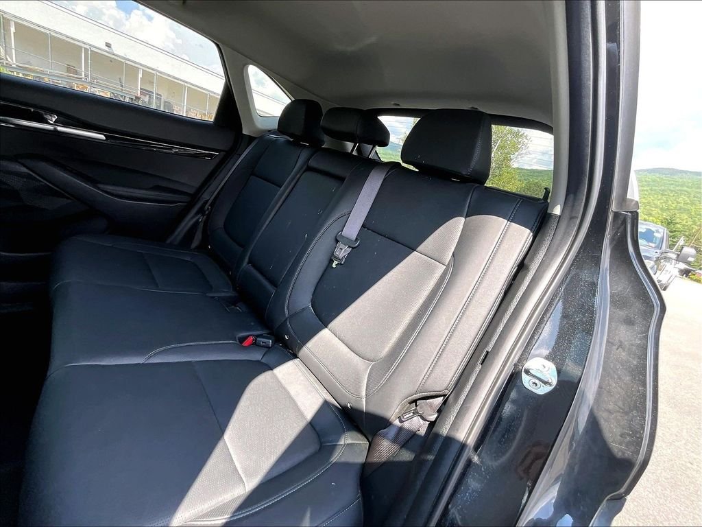 Used 2024 Fusion Black Kia SX image 15