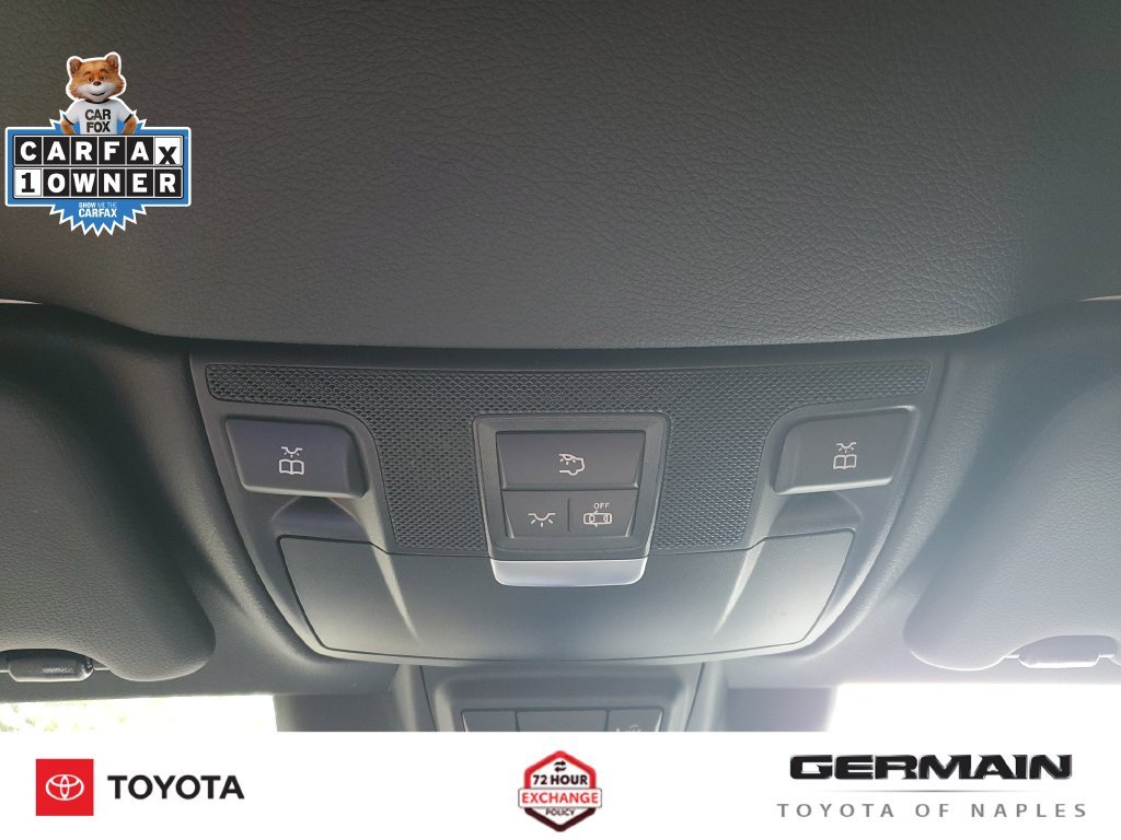 Used 2020 Red Mercedes-Benz E 450 image 33