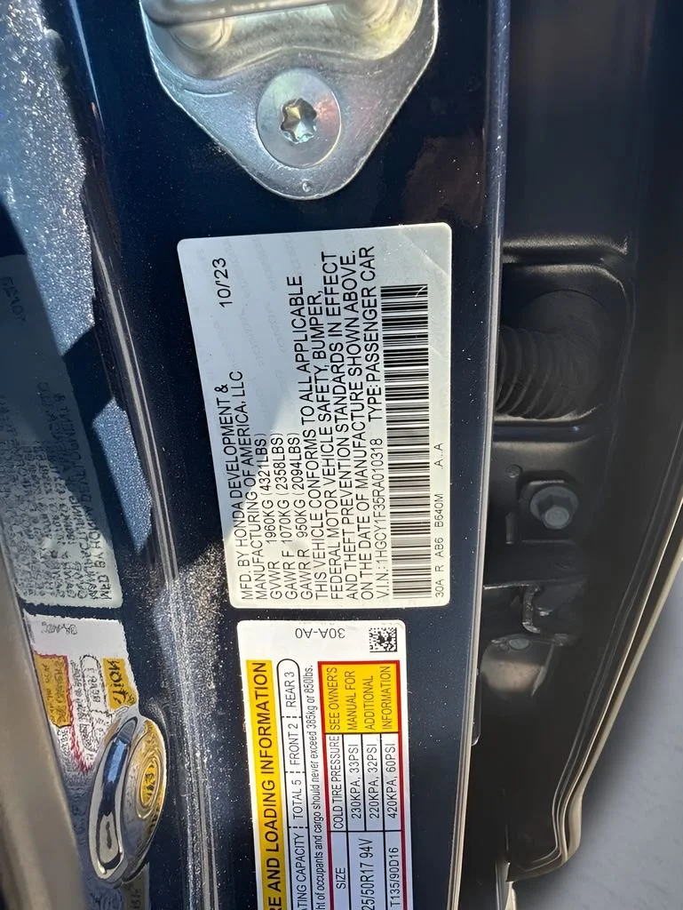 Used 2024  Honda EX image 33