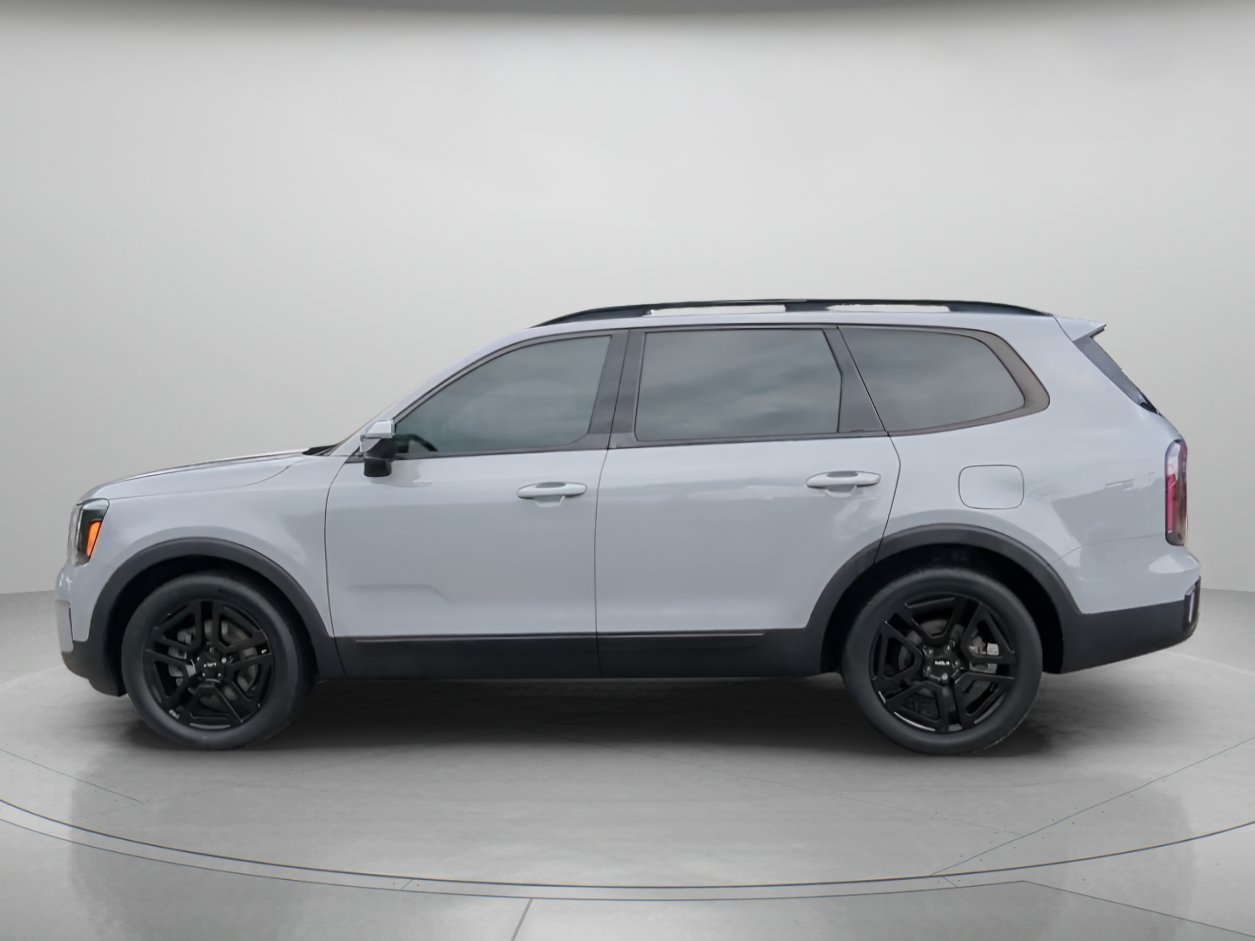 Used 2024 Wolf Gray Kia SX X-Line image 17