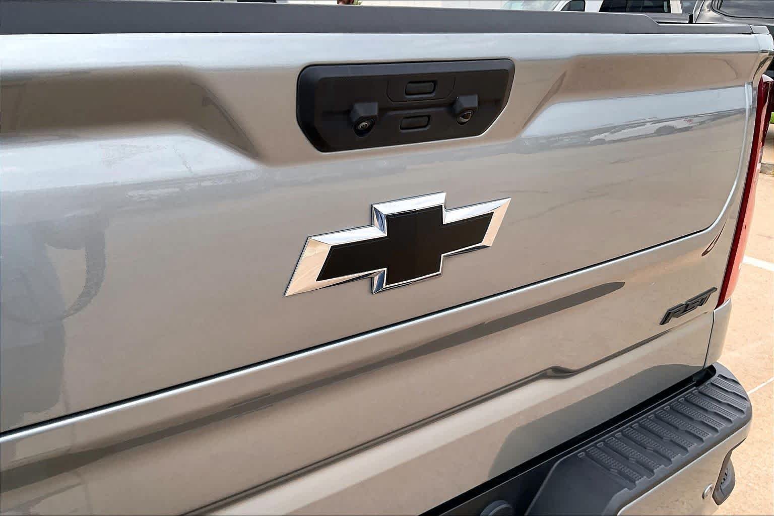 Certified Used 2025 Sterling Gray Metallic Chevrolet RST image 29