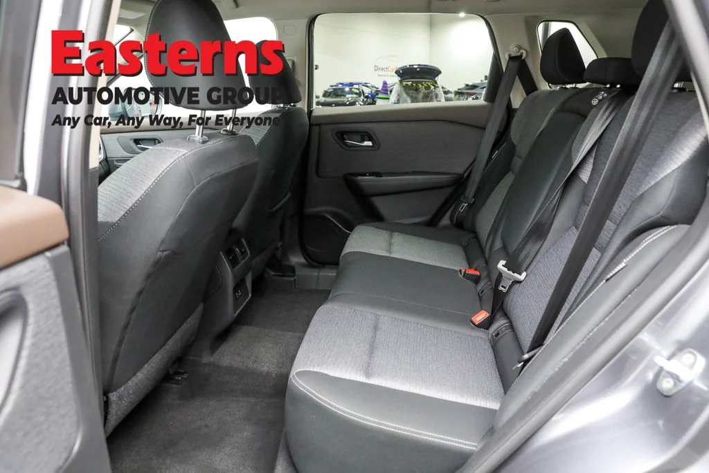 Used 2023 Gray Nissan SV image 22