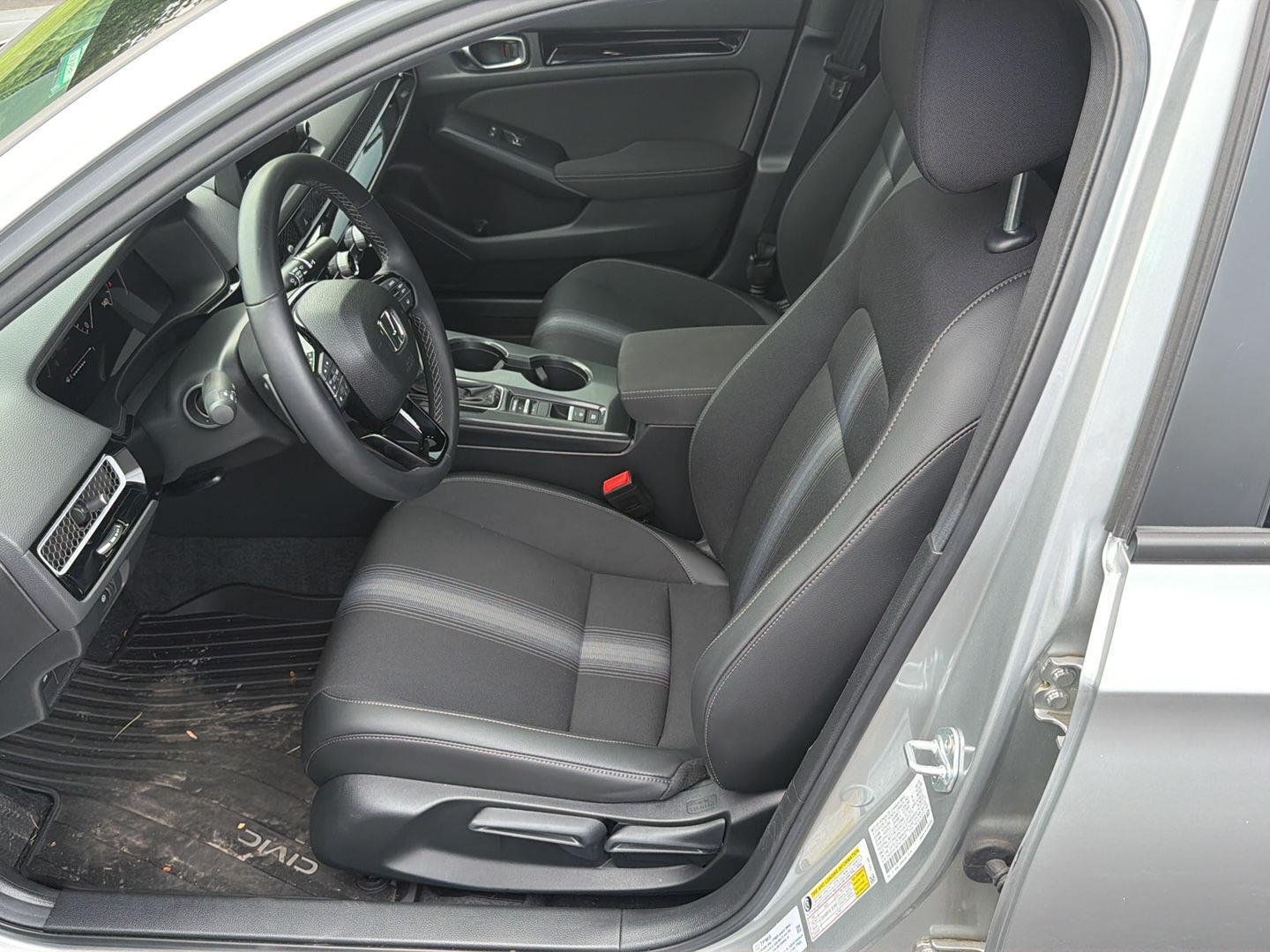 Used 2026 Solar Silver Metallic Honda Sport image 10