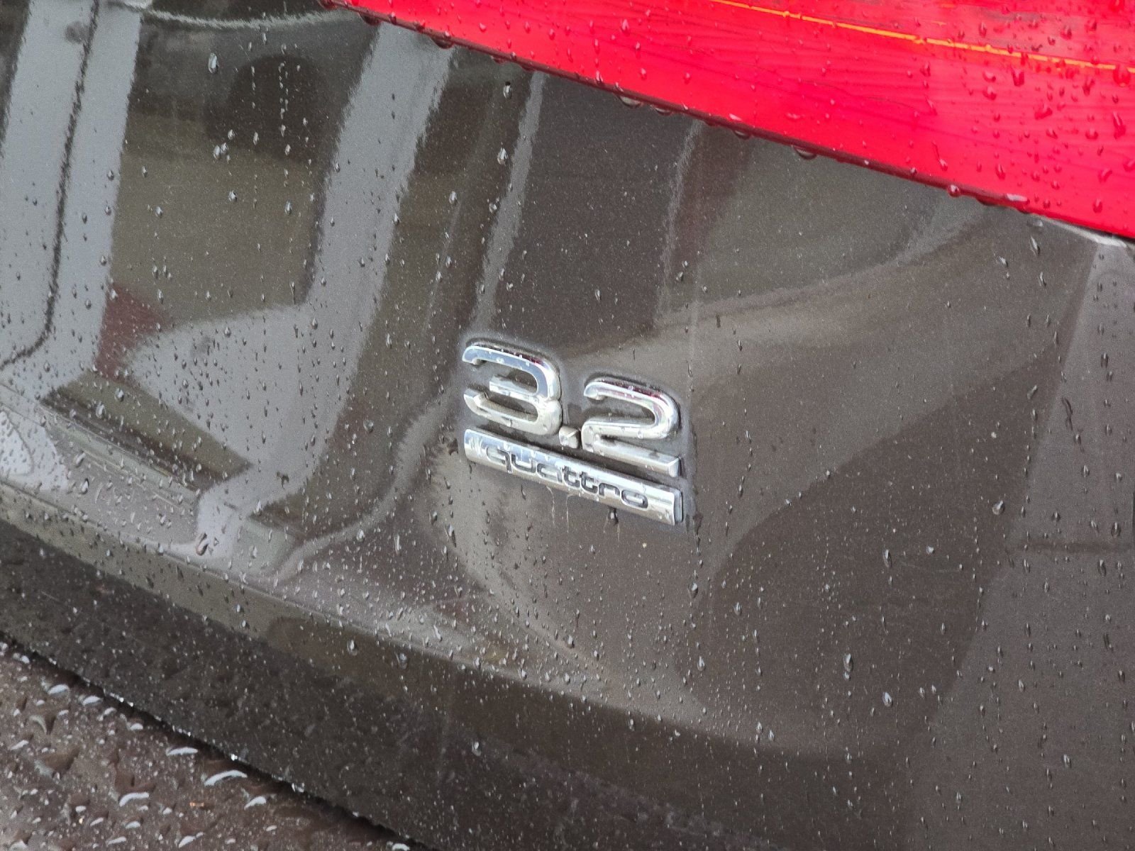 Used 2011  Audi 3.2 Prestige image 24