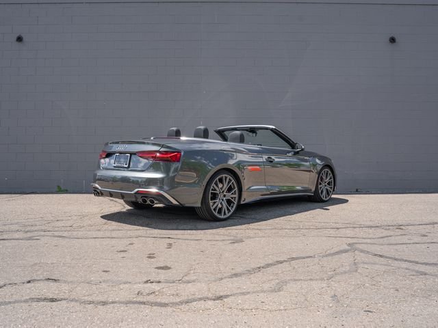 Used 2021 Gray Audi 3.0T Prestige image 7