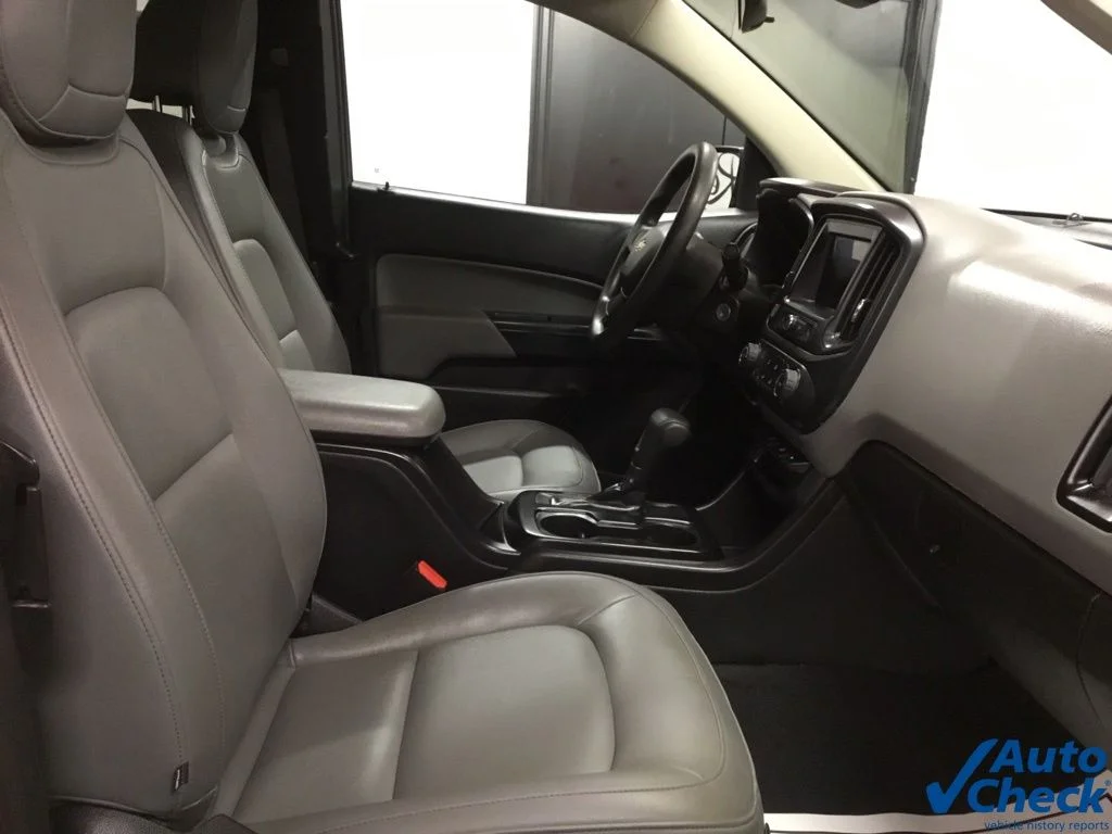 Used 2020 Orange Chevrolet  image 29