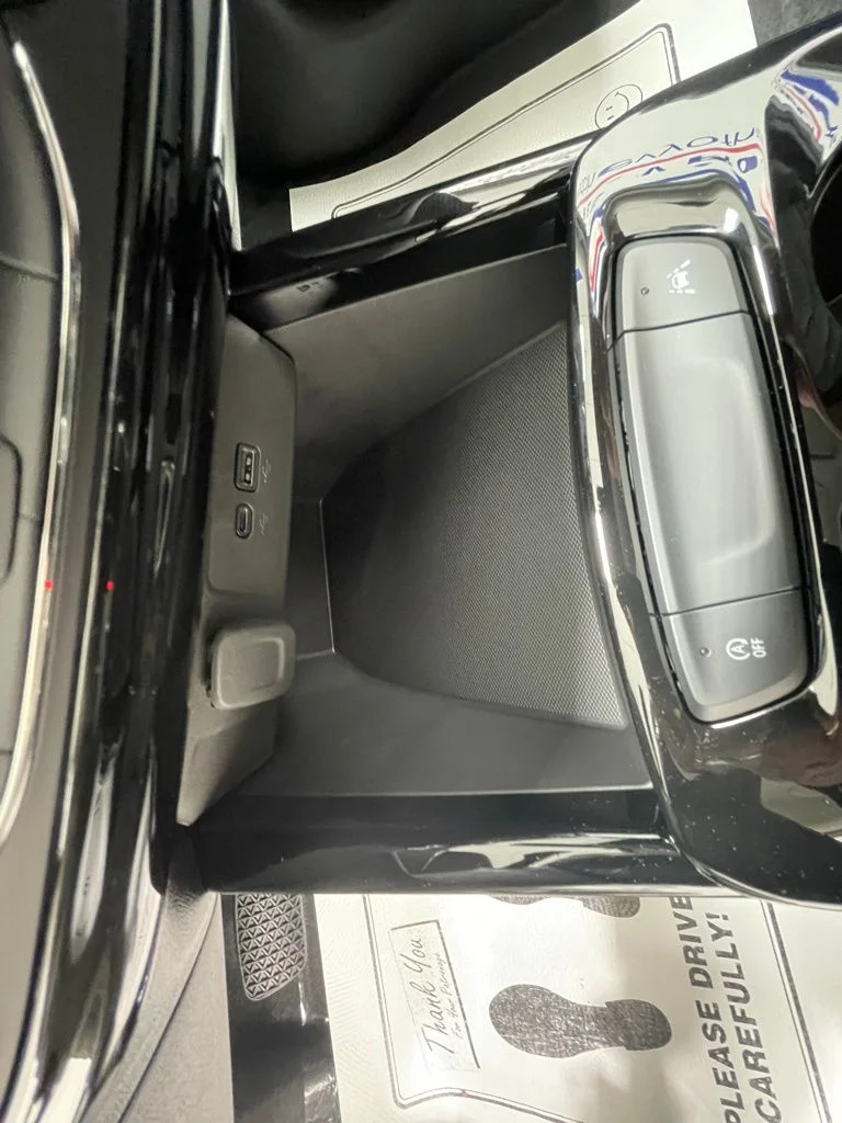 2026 Chevrolet Trax LT - Photo 17