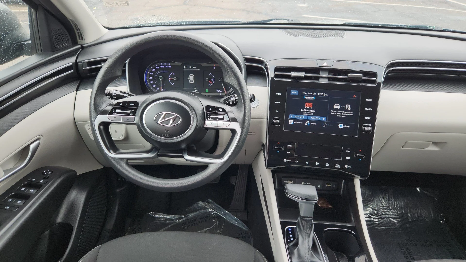 Used 2024 Hampton Gray Hyundai SEL image 19