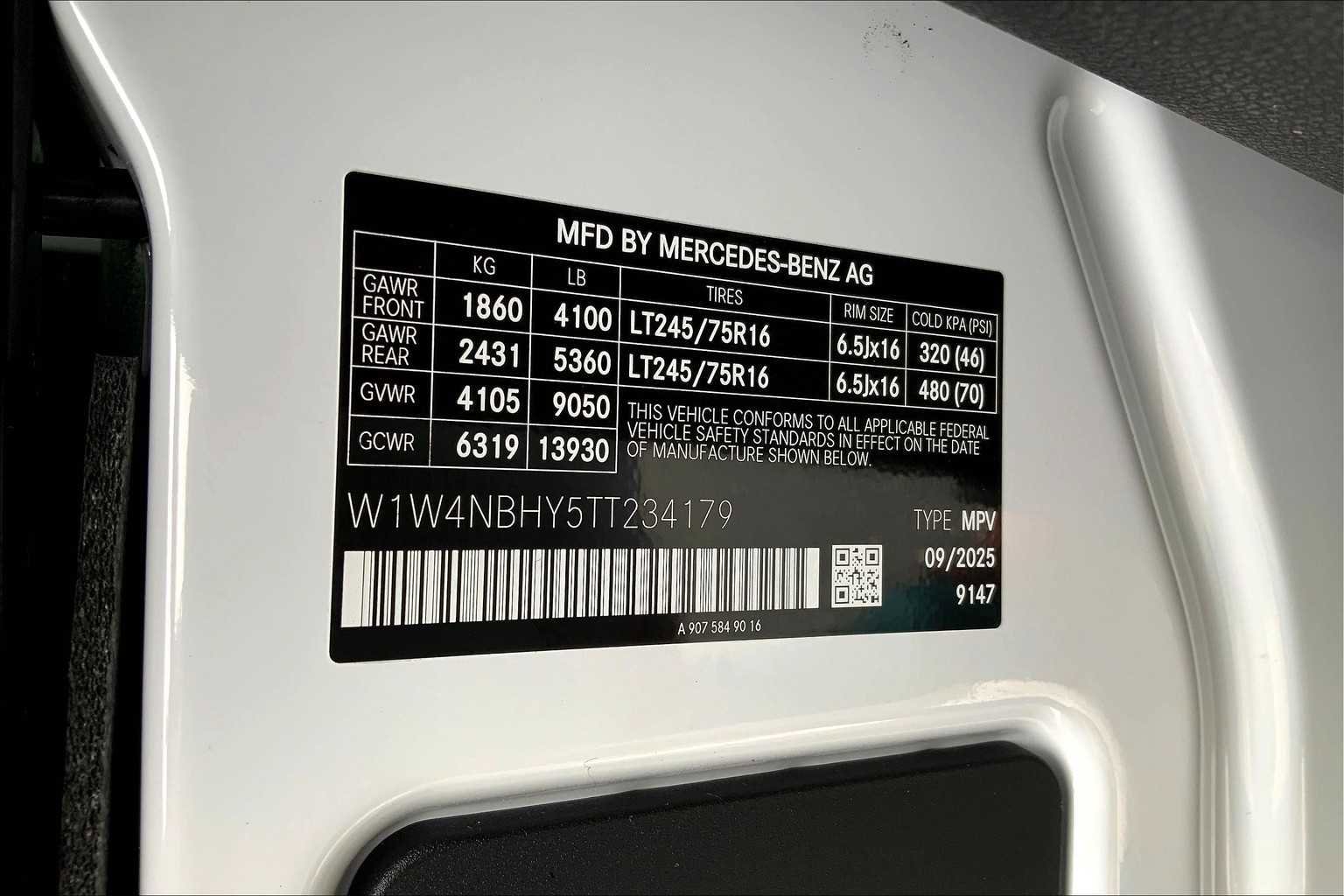 New 2026 Arctic White Mercedes-Benz  image 26