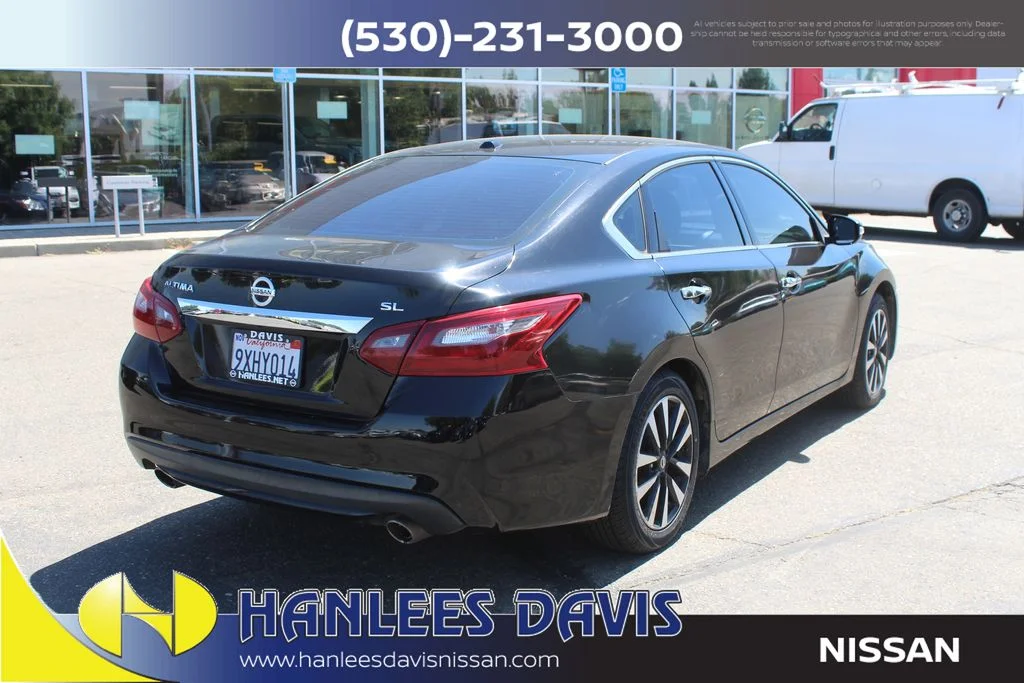 Used 2018 Black Nissan 2.5 SL image 7