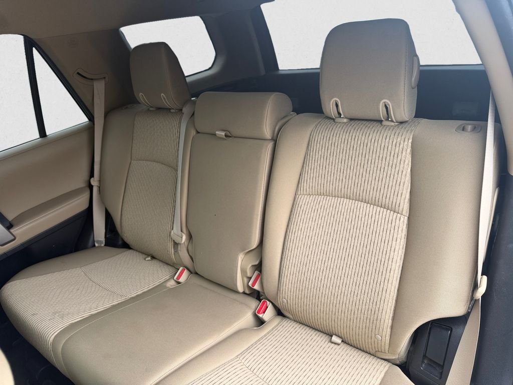 Used 2019 Midnight Black Metallic Toyota SR5 image 13