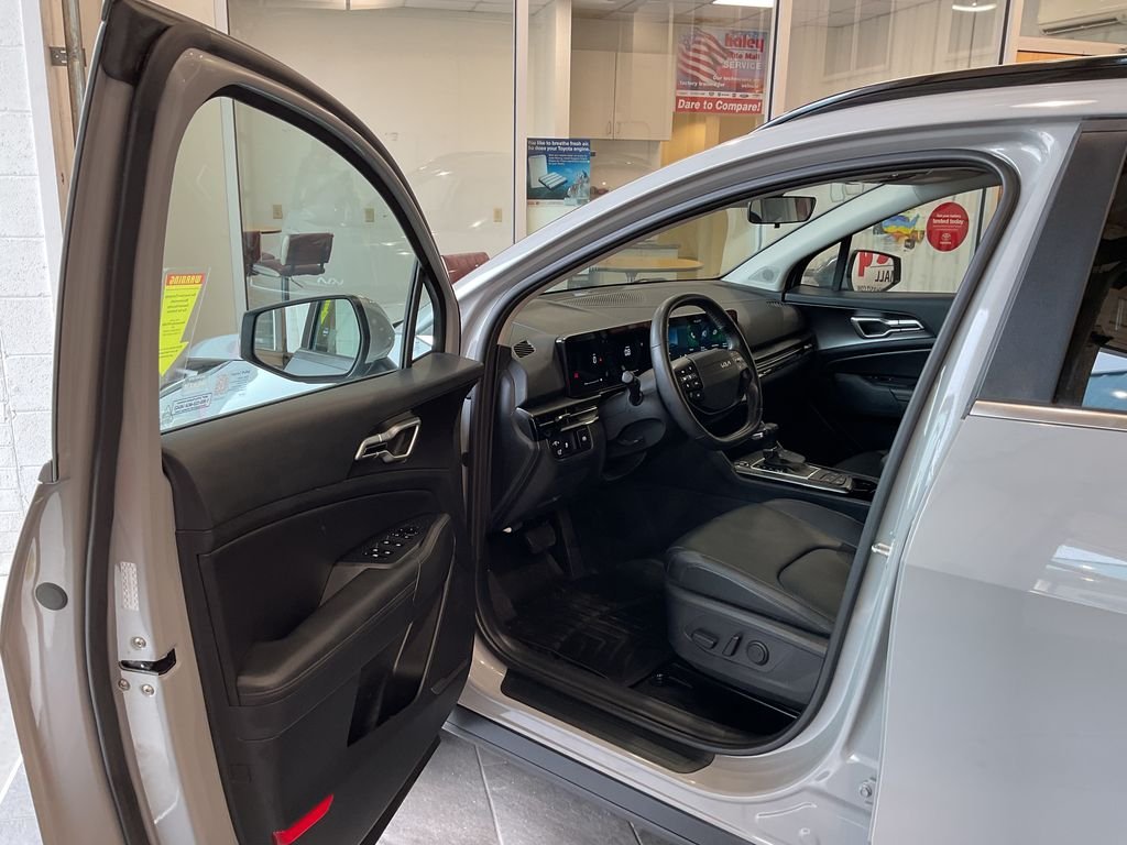 Used 2026 Gray Kia EX image 12