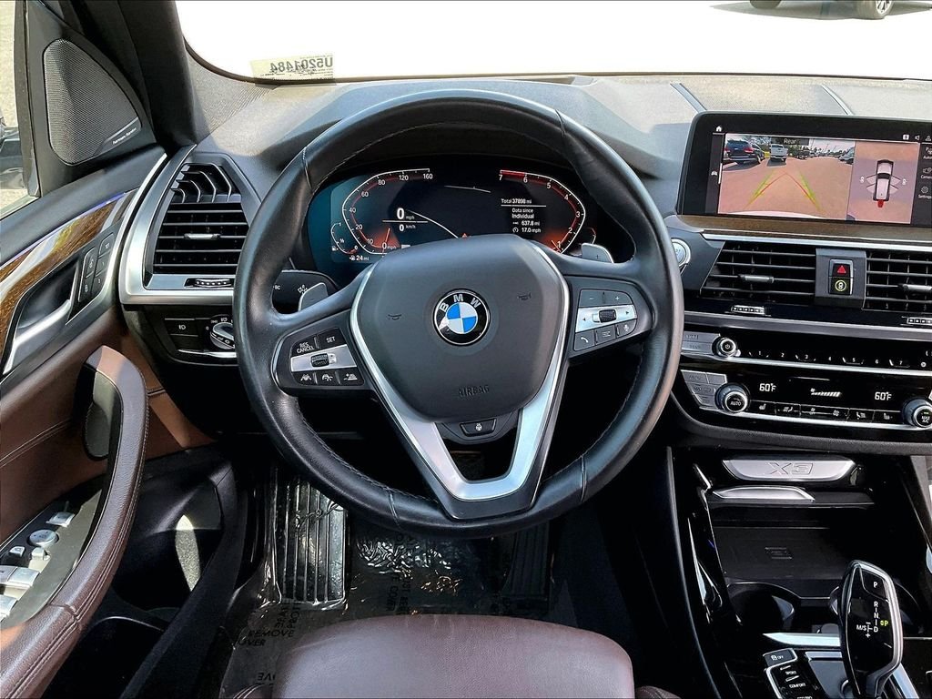 Used 2021 White BMW xDrive30i image 17