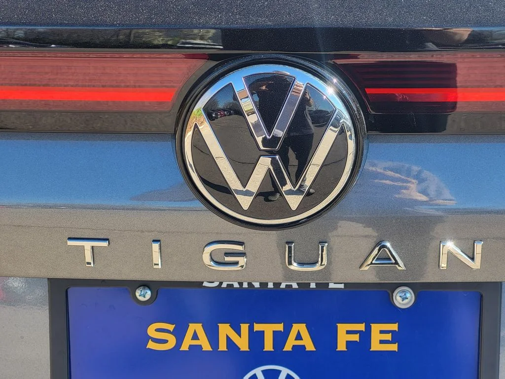 2025 Volkswagen Tiguan S - Photo 23